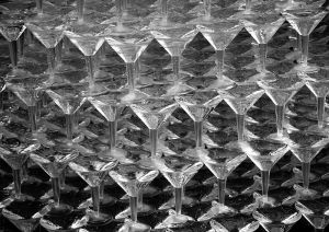 800px-Wine_Glasses_(8033891347)