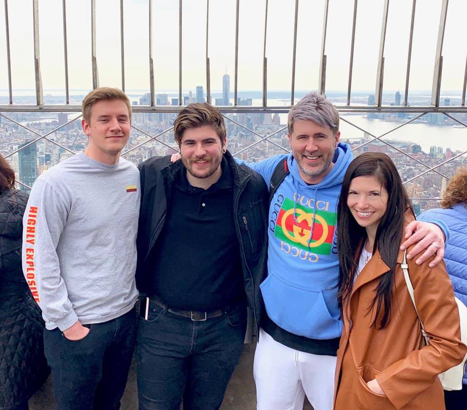 59876868_2220716151380555_4072914772377468928_n